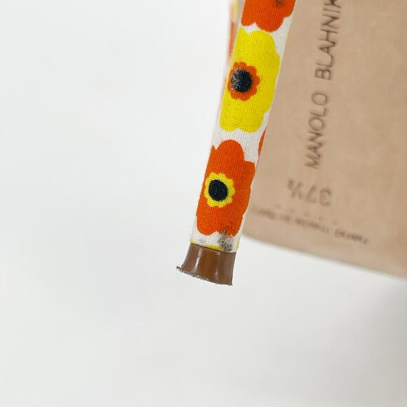 Manolo Blahnik Yellow Orange Floral Cotton BB Pointed Toe Stiletto Heels IT 37.5 - Picture 10 of 13